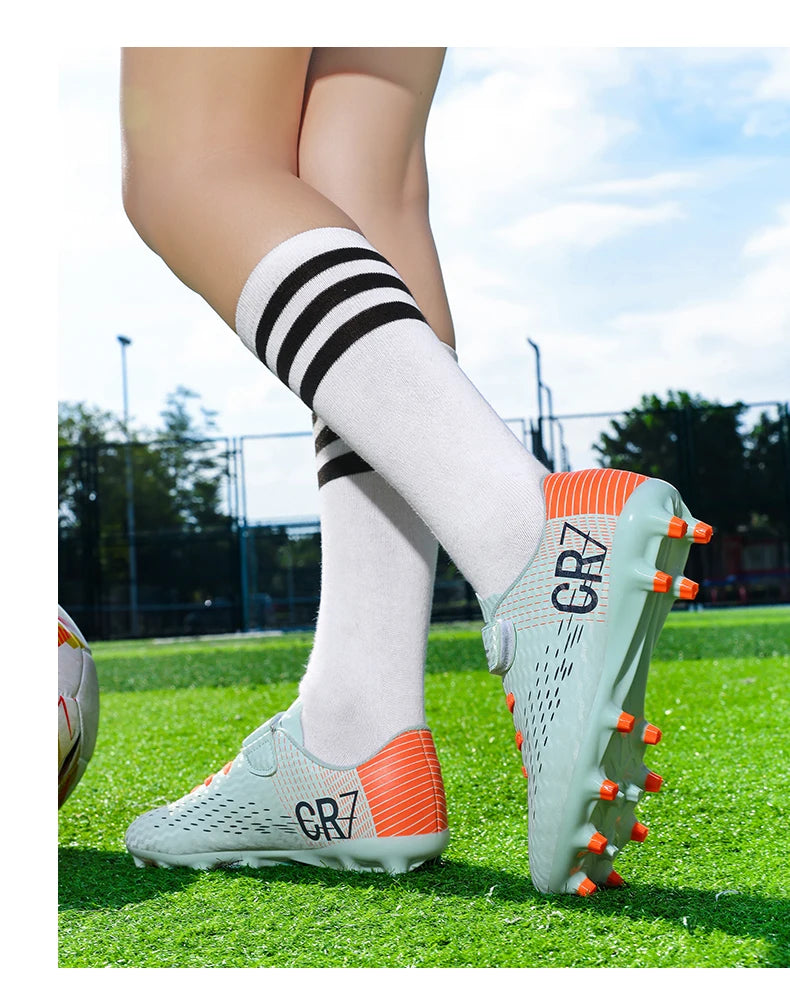 Ultralight Soccer Match Shoes